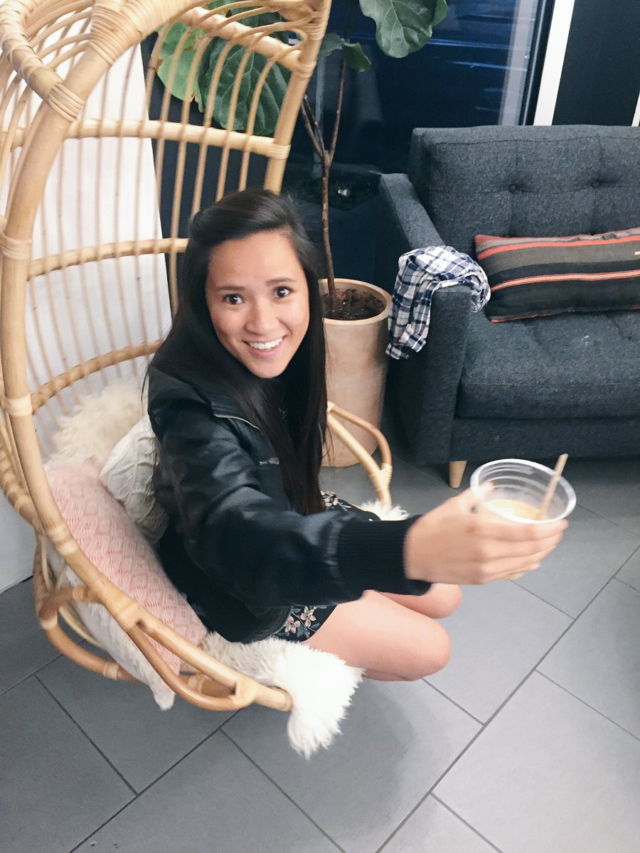 aimeeverayo's tweet photo. Believe it or not that is NOT alcohol in my cup just some good ol cold brew and hyperness 😅 #sometimesyoujustneedaswingychair #goodhashtags https://t.co/iDuK1V62e6