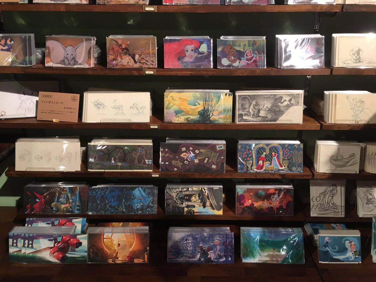 Erika_Goofy's tweet photo. ディズニーアート展…ポストカードが豊富すぎて悩んだ(｡>﹏<｡)💦
本買い忘れちゃったからまた行かなきゃ https://t.co/oXGosgfP0y