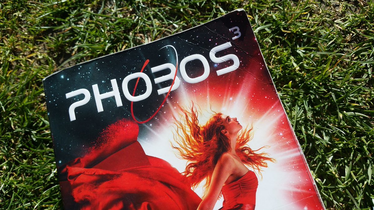 Owl_heart_'s tweet photo. Un chef d'oeuvre
Félicitations @VictorDixen 👏👏 #Mars #Phobos3 https://t.co/SY5EU7gwUC