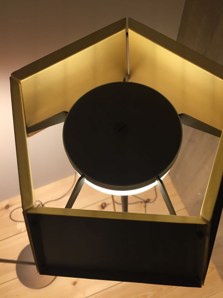 BoverBarcelona's tweet photo. Come and see our Penta designed by Gonzalo Milร . So sophisticated! #IndoorCollection #Euroluce2017 https://t.co/d8cMPn4vTK