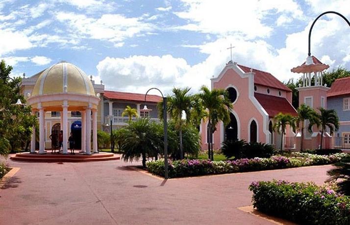 GetLuckyDeals's tweet photo. Best Hotel #deals in #ElSoco #GrandBahiaPrincipeLaRomana starting at DOP9149.31 https://t.co/fzuo0cqlOy https://t.co/vYjayTcQLo
