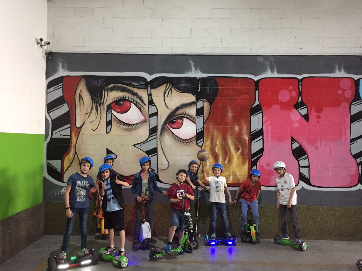 runrollers's tweet image. Así  estamos hoy en nuestro Run&amp;amp; Roll Center #runrollers