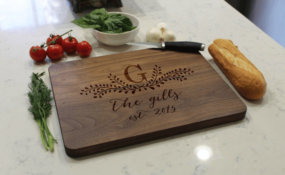 CoolShtufff's tweet photo. Personalized Cutting Boards By Etchey https://t.co/G1RocDzqW5 https://t.co/JuU6jljqE4