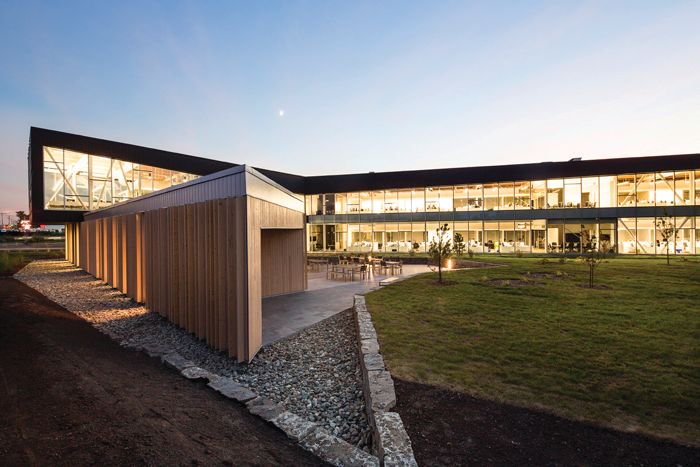 _INT_design's tweet image. ITW du président Louis T. Lemay de la firme @lemayonline, dans Gravel le matin, le mardi 28 mars 2017 à 8h36 : buff.ly/2nIctvU