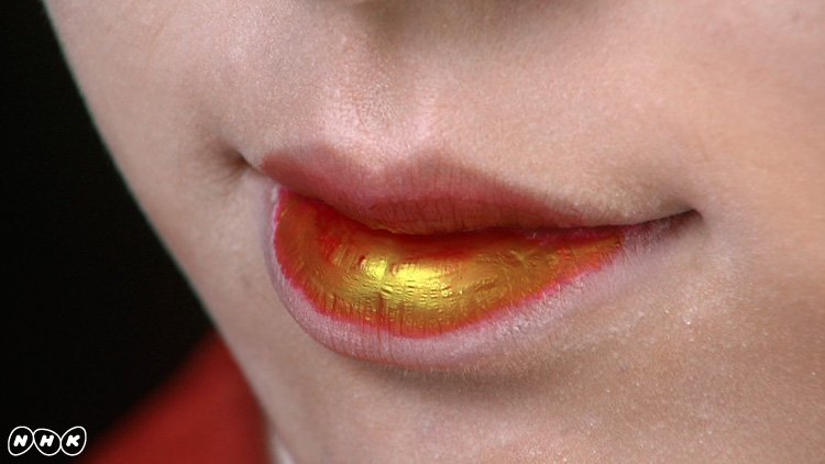 日本の紅は“玉虫色”に輝く？ 青山で知的好奇心を満たすひととき