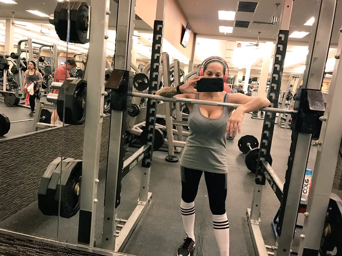5am is wayyy to early for a workout 😫 https://t.co/YuuxnBPUnk<a href="/tag/bts"class="tags"><span>#bts</span></a>