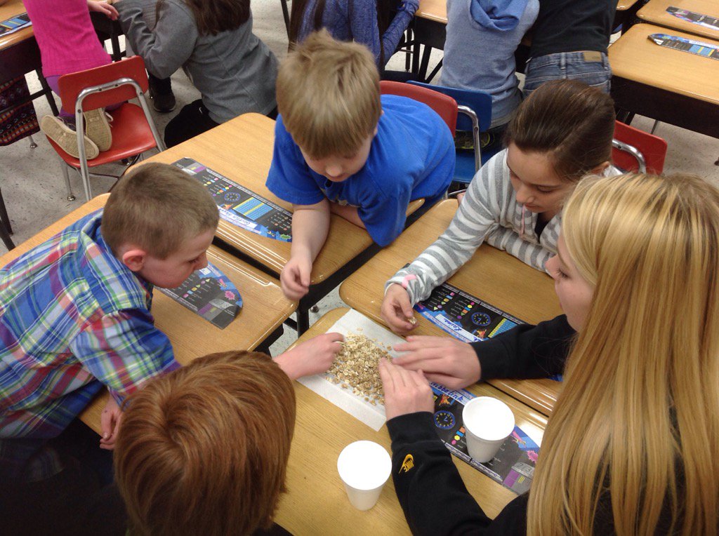 #TwitterTuesday #2020howardwinn Grains are good for you. Fun learning with our Food/Fitness team.