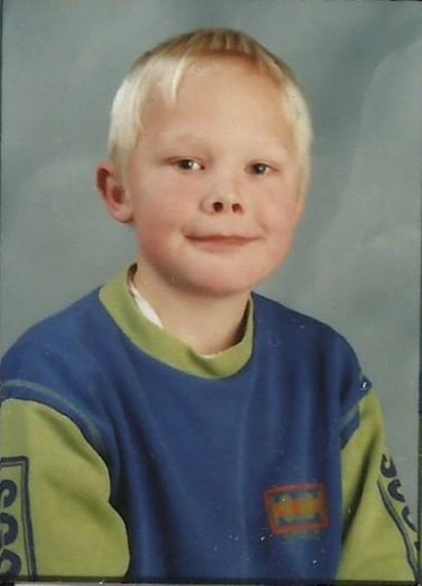 podje's tweet photo. Is this Matt as a child?

#BatCaveTV #TouchTunesTV https://t.co/K9r8lL5x9D