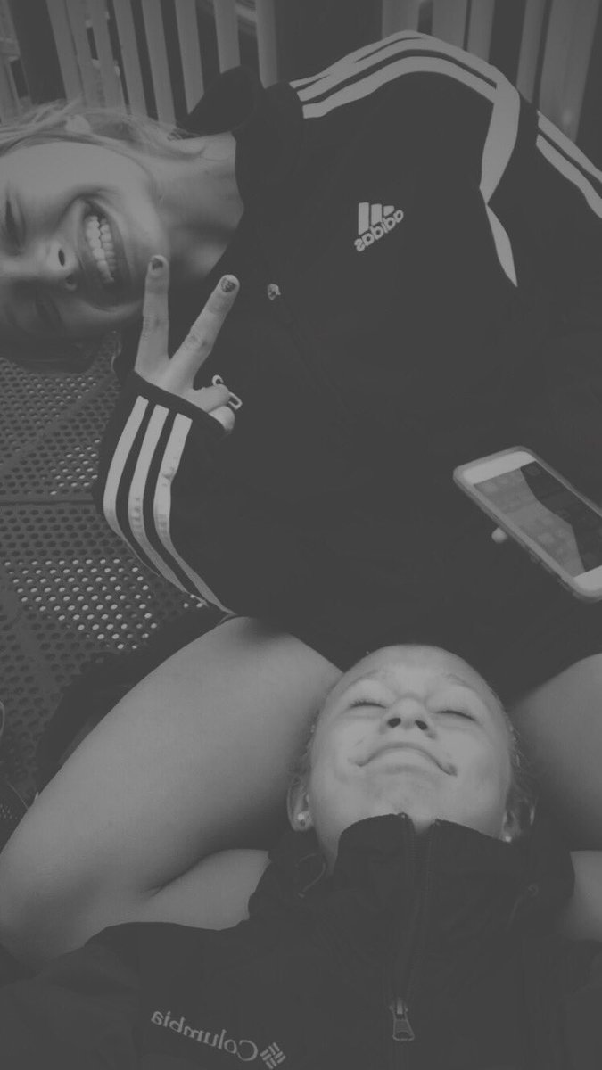 lillianhoke's tweet photo. Happy birthday to my human diary. I love you so much ehouck❤️❤️have fun in Jamaica! @houck_emma https://t.co/fOyFDC9D7C