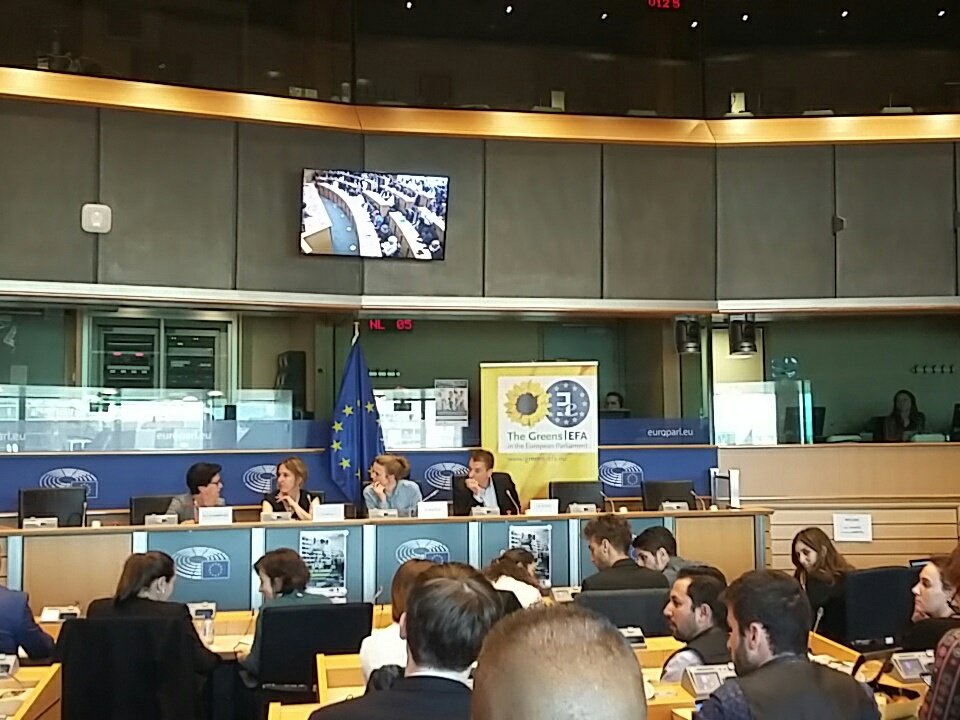 Combating #antigypsyism and a gender and youth dimension in the current /post 2020 EU Roma Policy #RomaWeek  @EUparliament