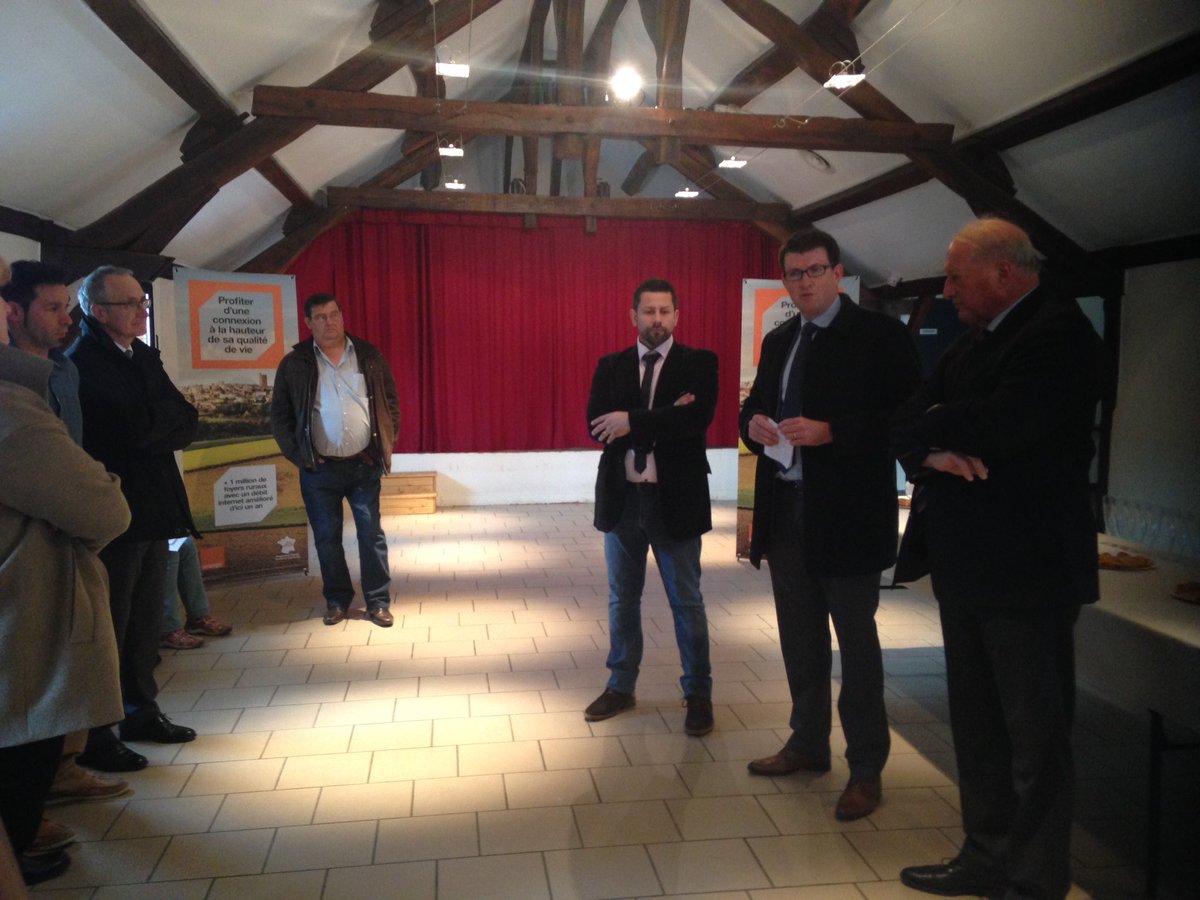 #Orange améliore les débits internet des foyers ruraux dans le #Cher #OrangeTerritoiresConnectes <a href="/emmanuelrochas/">Emmanuel Rochas</a> <a href="/EtienneBordry/">Etienne Bordry</a> <a href="/YvesFromion/">Yves Fromion</a>