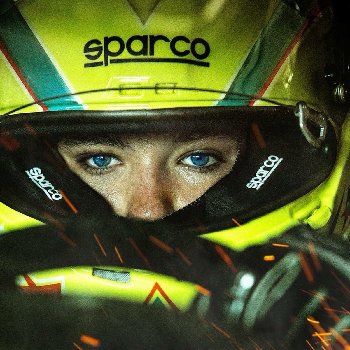 SparcoOfficial's tweet image. 🏆S P E T T A C O L A R I 🏁 I nostri più grandi complimenti a #VeloceComeilVento che si è portato a casa 6 @PremiDavid! #David2017 #iamsparco