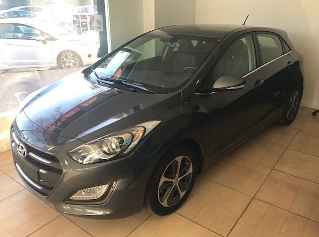 V6RENOVE's tweet photo. HYUNDAI I30 1.4  TECNO 

https://t.co/sGcfsdtrqv https://t.co/4YbXdOl8Mq