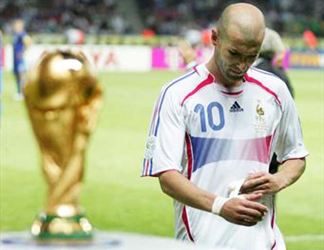 Au Premier Poteau в Twitter 11 Le Carton Jaune Quand On