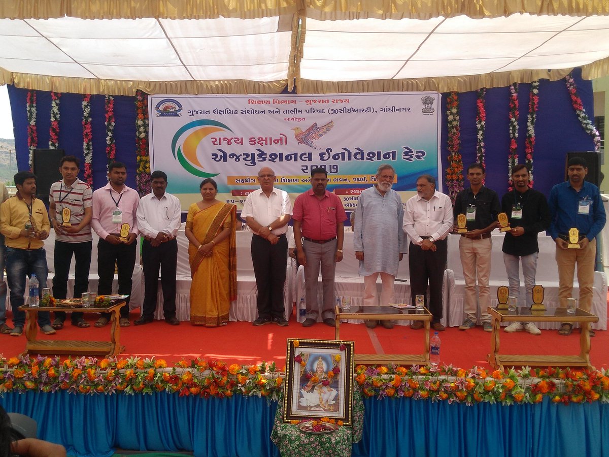 ligari_nahid's tweet photo. Happy to be a part of Educational activities, and shared educational innovative ideas with group of genius teachers at Saputara Dang https://t.co/IFy9oDA1Jk
