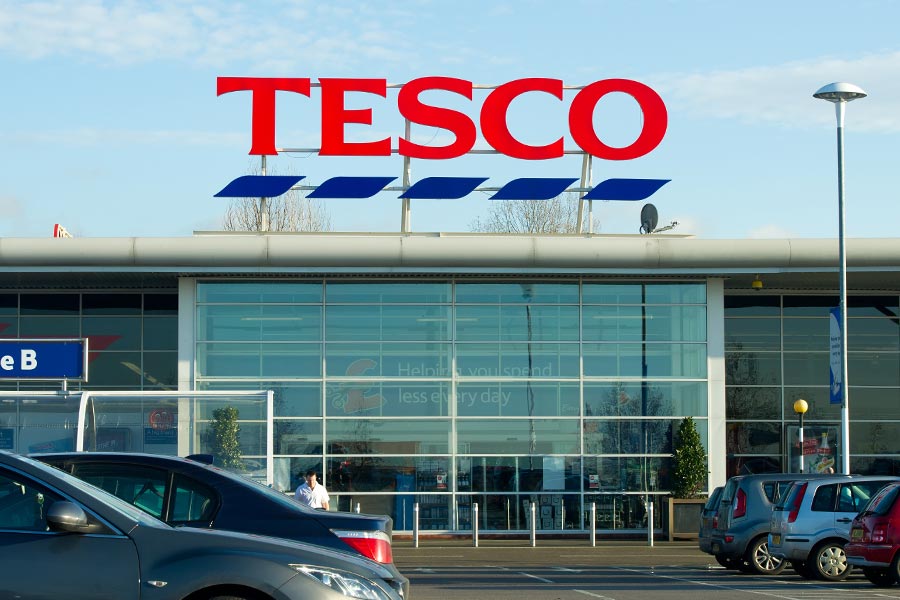 FirstCallHR's tweet image. RT @BusinessGV: Tesco fined £129m over accounting scandal okt.to/QjzE0B | #Business