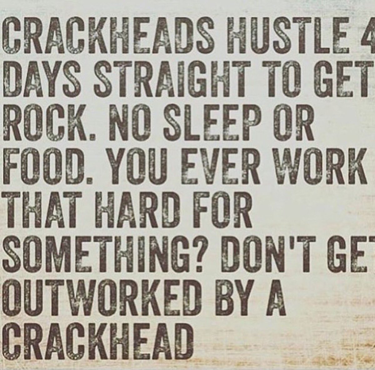 khal3d_ir's tweet photo. Iv met soo many people that think they work hard but they don't work harder than the crackheads from my block 😂 https://t.co/BYtRnmr3MI