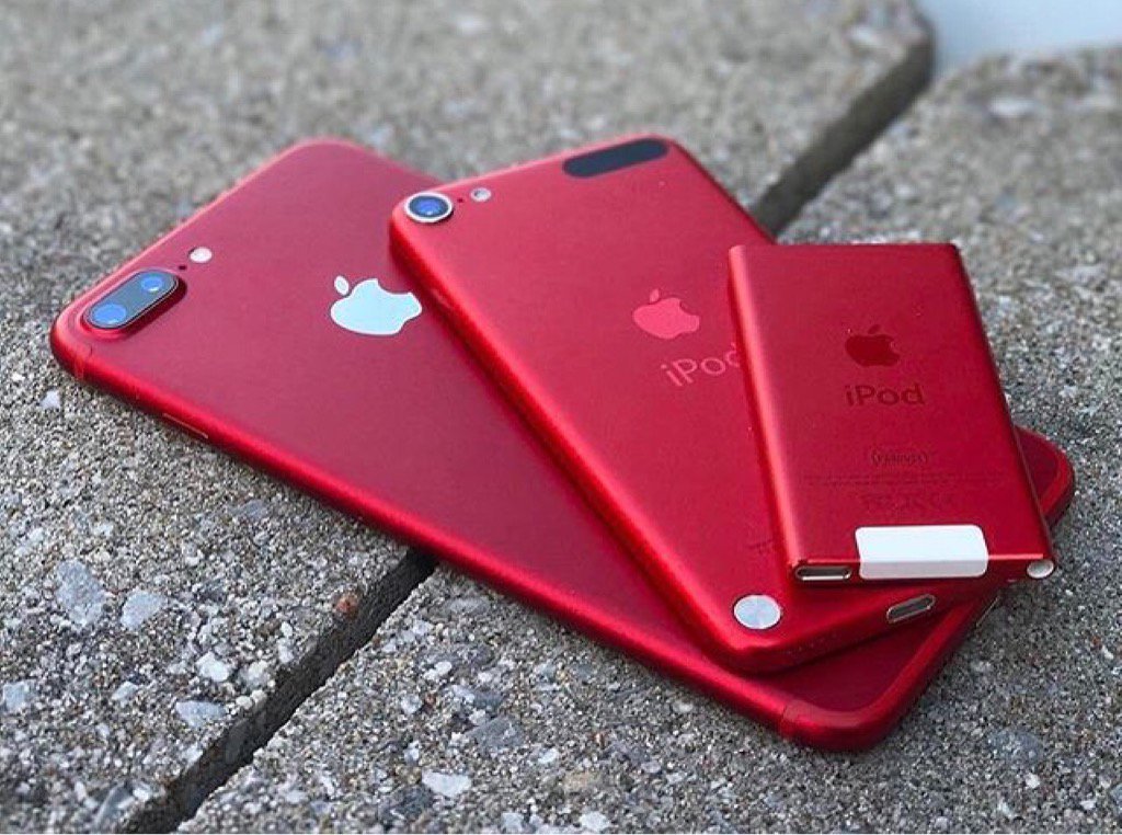 kj_ashby's tweet image. Deep desire for...#AppleRed