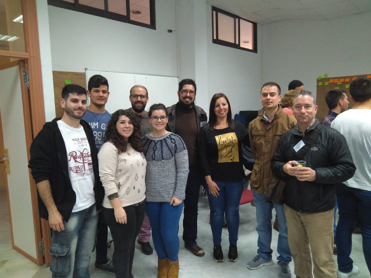 Gracias <a href="/SaucedoSilv/">Silvia Saucedo</a> por los buenos #Consejos sobre #MarcaPersonal y a <a href="/lanzaderacamas/">Lanzadera de Camas 2019</a> por la acogida.