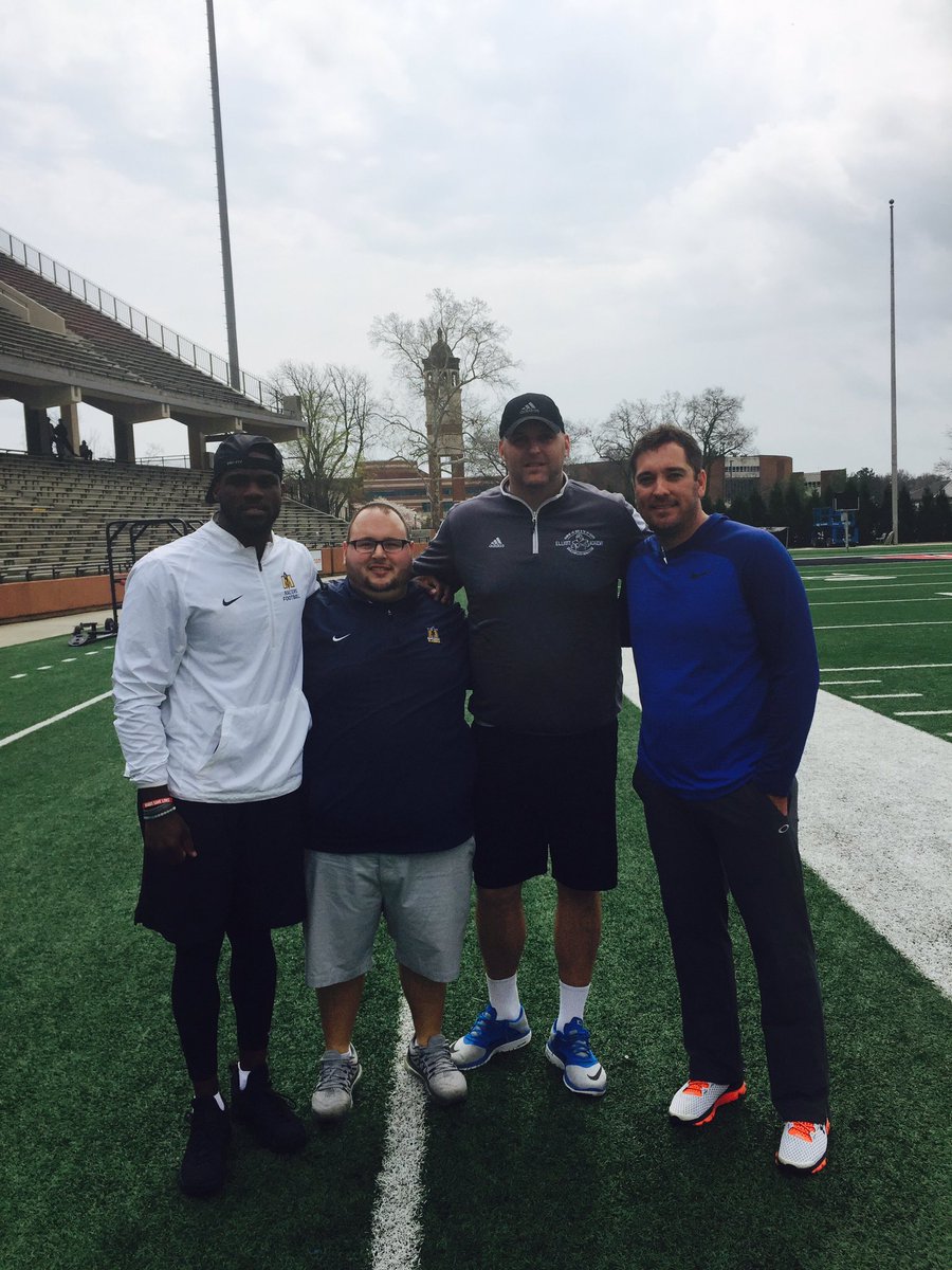gamedaycamps1's tweet photo. @MSUcoachStewart @CoachAdamsMSU appreciate the time yesterday guys #Committotherace #runHorseRun https://t.co/9ady6gS6EA