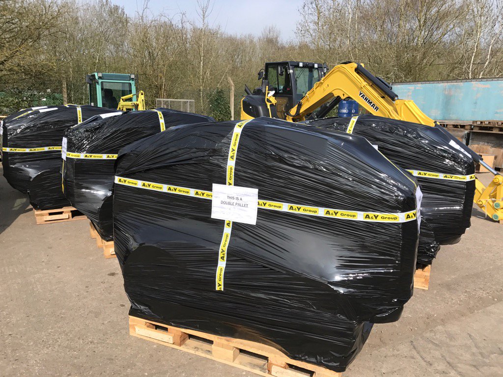 CBeckingsale's tweet image. #Rammax trench rollers now come with 'Stealth mode' Wrapped and ready for delivery from @AandYgroup