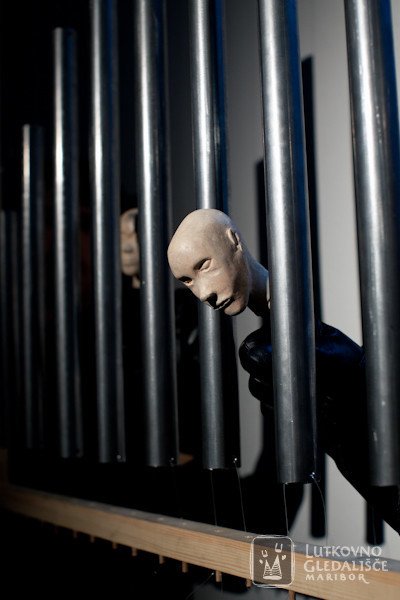 TeatretGruppe38's tweet photo. Only chance: May 19-20 2017 at 9PM #Processen #kafka #Puppet #Theatremaribor #ILT17 #teater #aarhus2017 https://t.co/0ZxkP5NEdl