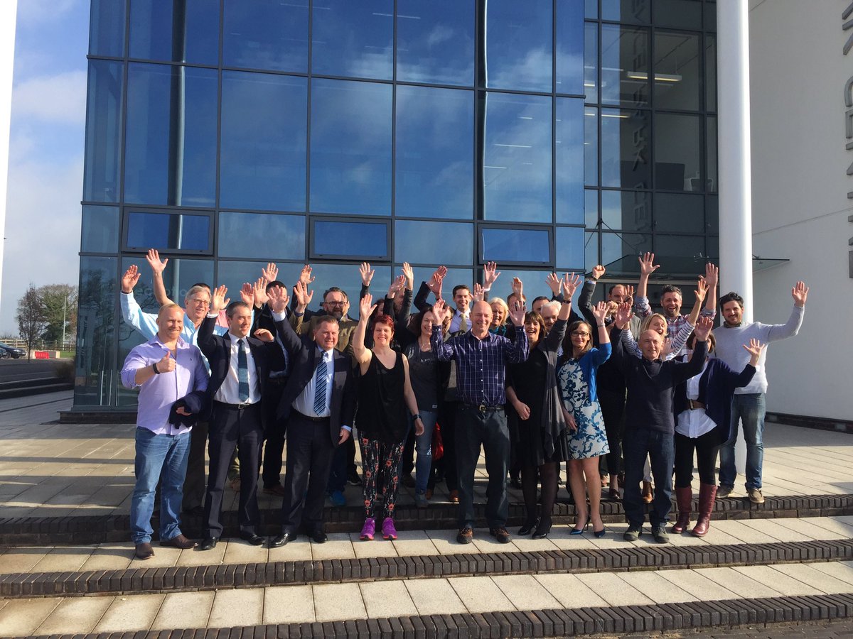 susieward20's tweet photo. Great morning at @FT2G_pitch with @StephensScown @BarclaysEntpr @SampsonHall @LifesaverTech @VirginiasHire @devonsurfacecar @SpeedyFreight https://t.co/JNmeiGLOQ3