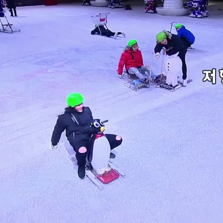 kootion_jk's tweet photo. 방법 찾고있는 애기 ㅋㅋㅋㅋㅋㅋ 장인은 도구탓을 하지않아 ~ https://t.co/EgyfzxfMa7