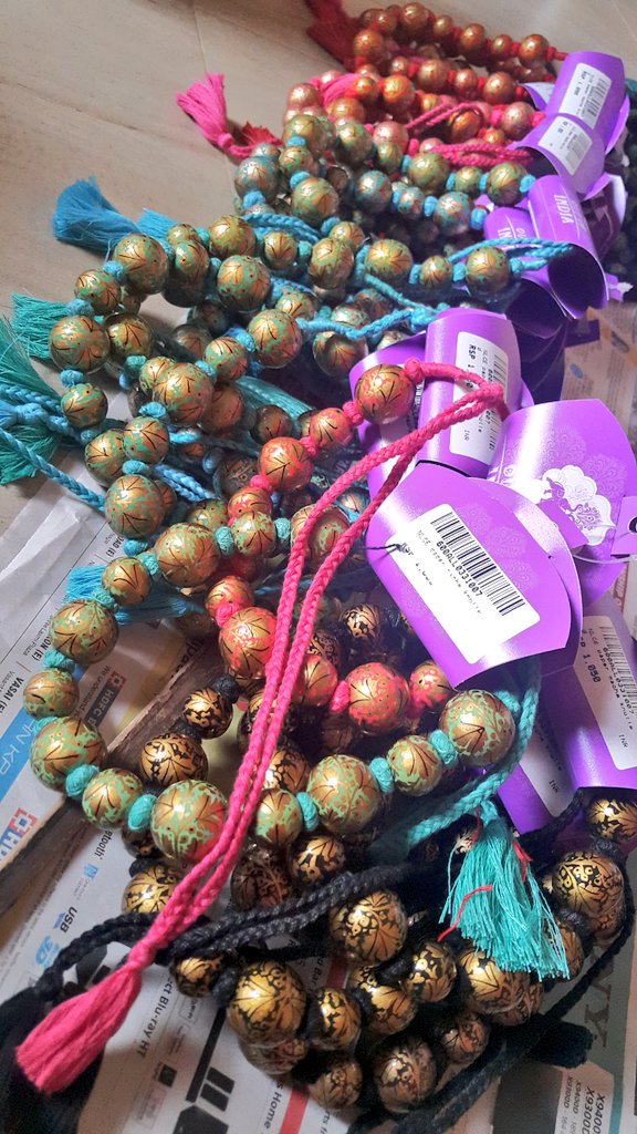 allthingssofeez's tweet photo. Papier Mache hand-knotted necklaces ready for dispatch. #Handmade #MadeInIndia #AllThingsSofeez https://t.co/Se2S4OwCsX