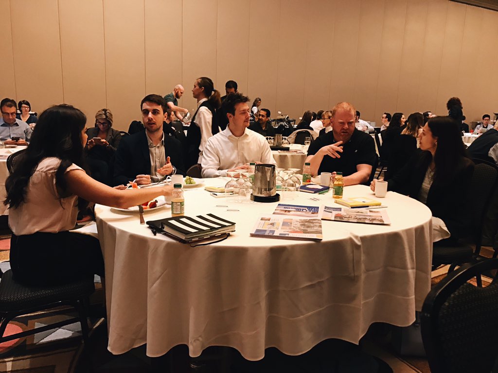 YvonnePilon's tweet image. Great to see the @WEtechAlliance #LibroStartUP cohort getting Googly this morning at @CaesarsWindsor! #GoogleYQG #YQG