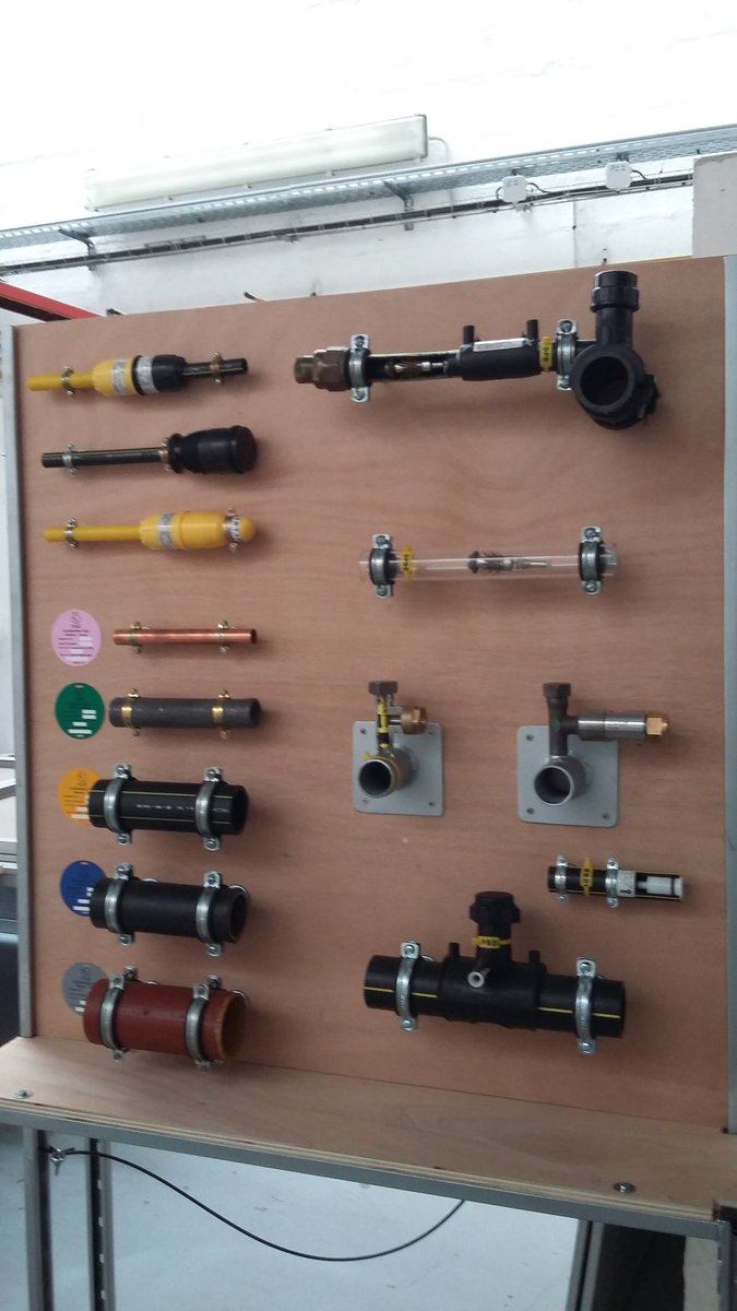 headdu93's tweet photo. @EnergyFormation, toujours dans l'amélioration continue, une belle maquette réalisée par @MAIGNE8 , un grand MERCI pour le collectif @GRDF https://t.co/3R4qhM5GBP