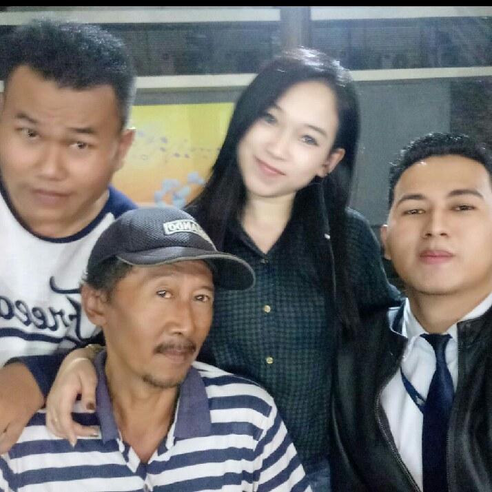 ayo pergi bersamaku > All Night Long on #BIGOLIVE video.bigo.tv/share/index/21…