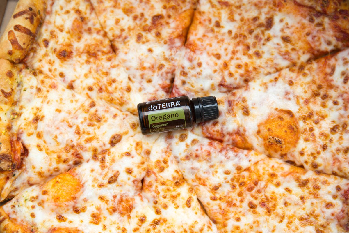 sparklemama2's tweet photo. Whose favorite food is Italian? Add Oregano oil to your spaghetti or pizza sauce! https://t.co/DjsO1D9v2H