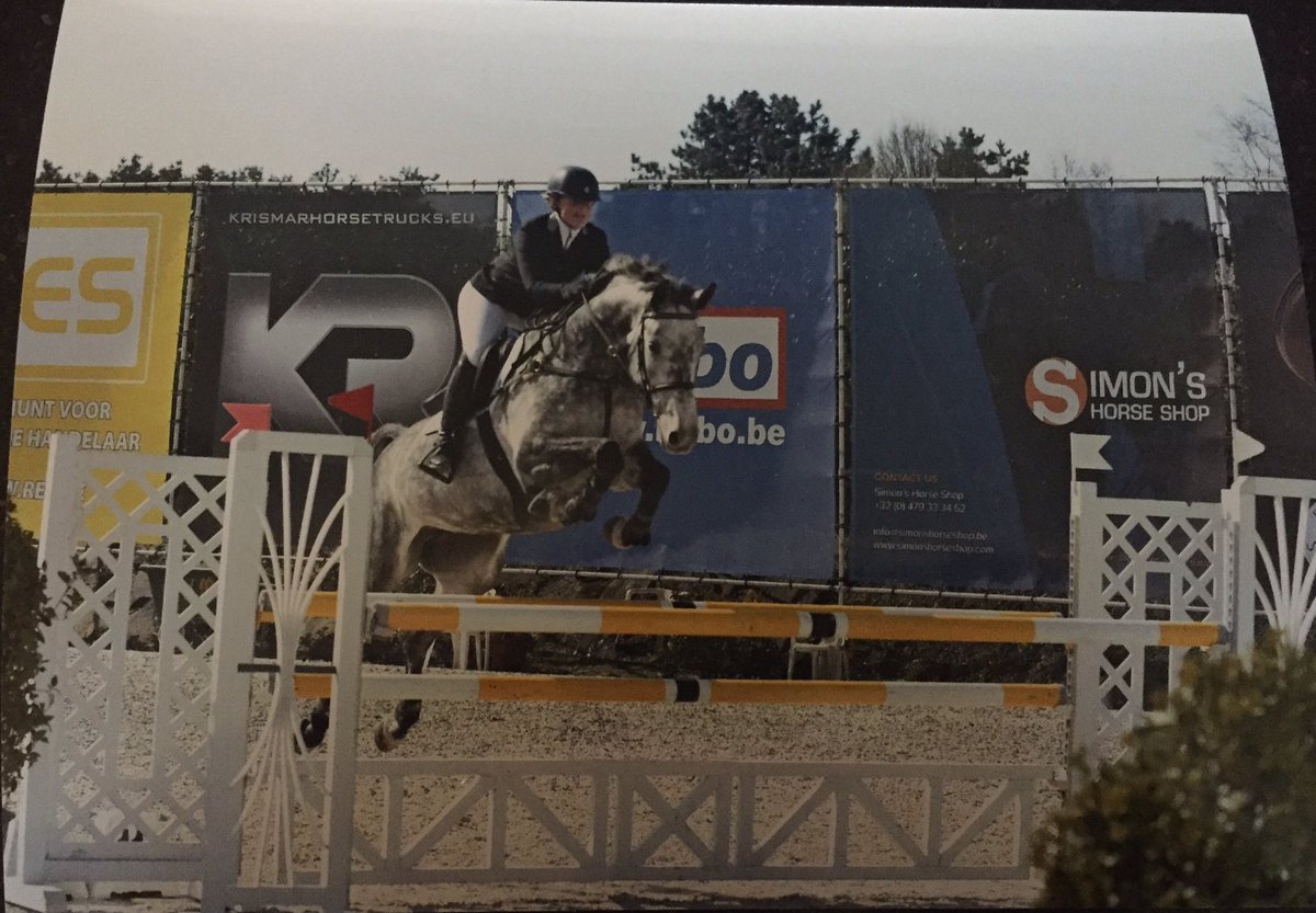 KatiePytches's tweet photo. Educational trip to CSI Bonheiden 🇧🇪with #StepUpToGold #SportEngland #NewbridgeSportHorses #BritishShowjumping https://t.co/8lqe3klxzK