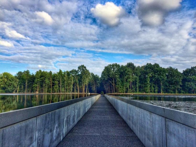 10 routes door Belgisch Limburg langs sfeervolle dorpjes, natuur en bezienswaardigheden ow.ly/5EPH30akpXU #fietsen #wandelen