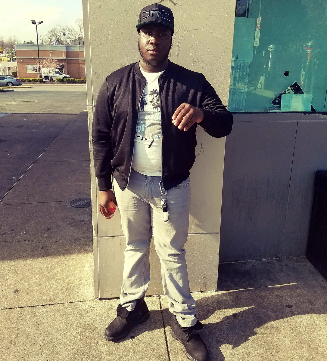 Glocks_Grams's tweet photo. Got This Way WithOut Your Help Got Me Saying Fuck A Friend #ThaChasers 💰🏃 #InMy2ndBag 💰💰 💯💪 https://t.co/tsMtGzOxa5