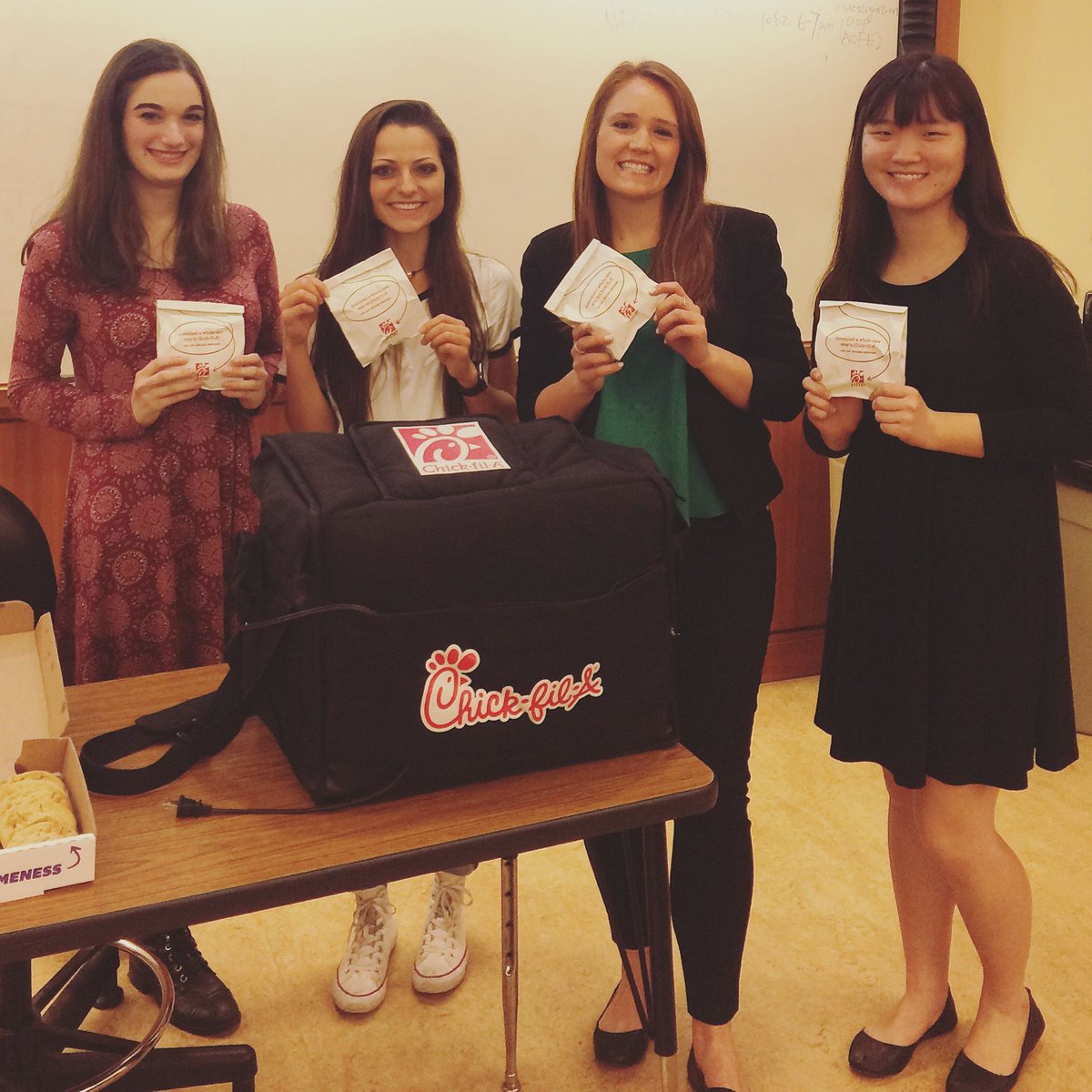 AAFPurdue's tweet photo. Huge thanks to @ChickfilA of Lafayette for the donation of delicious chicken sandwiches for our networking event with @PurdueMarketing https://t.co/QUm5tqEKOC