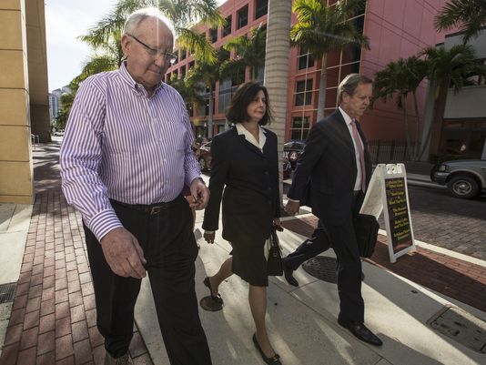 Bob and Kay Gow of #VRLABS indicted at last. But what a glorious ride they had! Looking forward to the trial. newspr.es/2o1J6oZ
