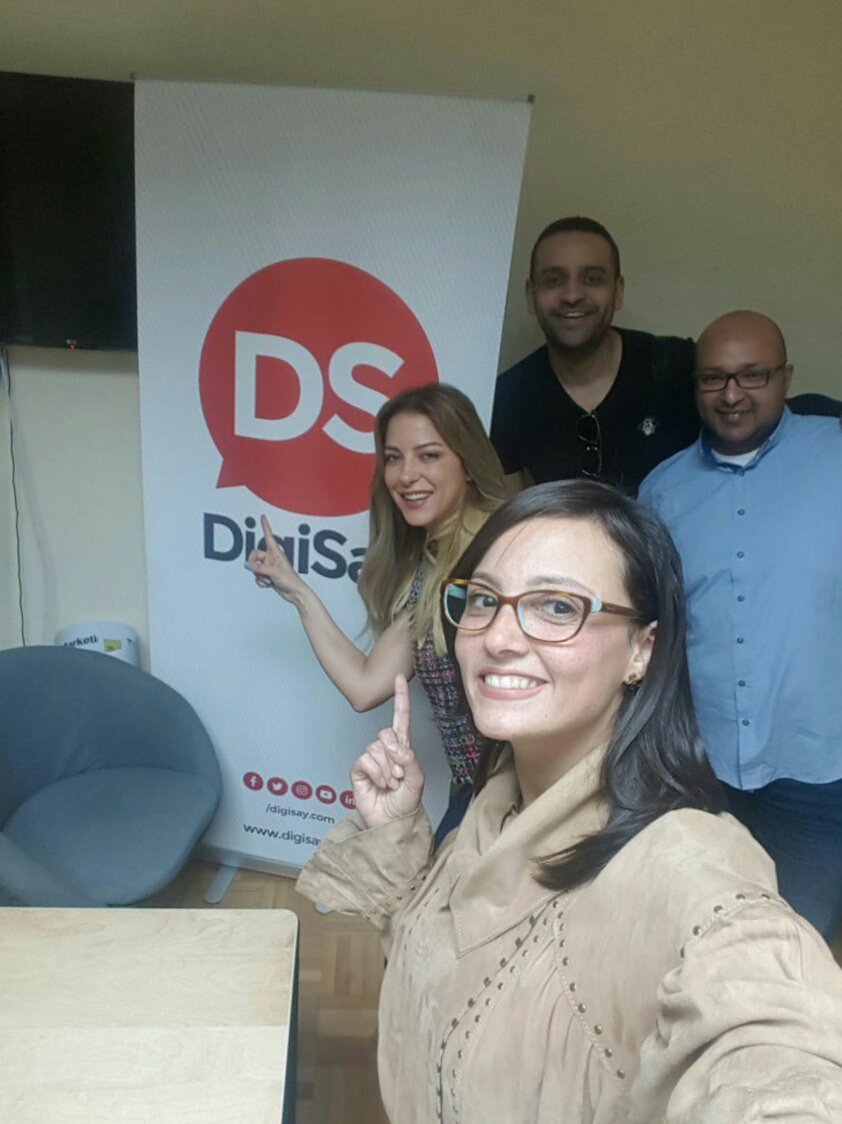 DigiSay's tweet photo. Look who paid us a visit today.. @mshrayhenfdahya stars!
#DigiSay #DigiSayCients @Bushra_official #ReemMostafa #OmarElSaeed https://t.co/opKK5UfyVS