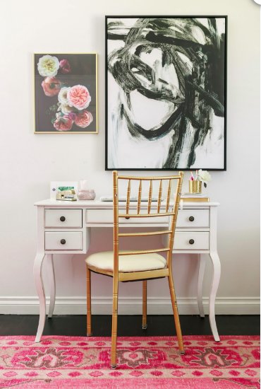 thehavenly's tweet image. We're swooning over @maraferreira's pink, green and glam home office, designed by Havenly! ow.ly/fYaA30a9UdJ