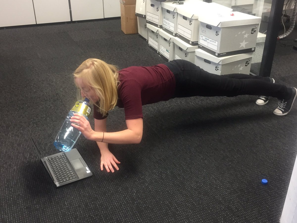 dentsuIE's tweet photo. Finance crunching those numbers and taking this hydration challenge very seriously! 💻💧💪🏼#WORKWELL17 #GetFitWithDan  @WellbeingdayIrl https://t.co/f0oQ1IGz7h