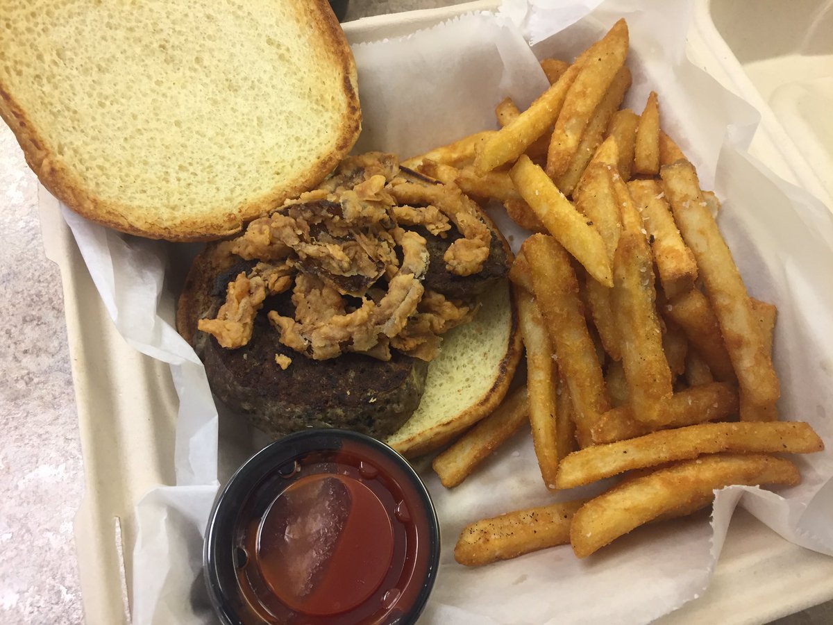 megoevans's tweet photo. Yesterday's #tbcbweek lunch from Park Place Bistro. https://t.co/Da3cUcI0Sq