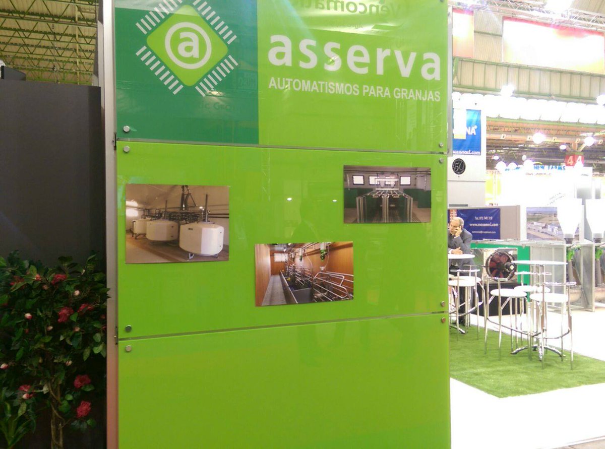 asservaconnect's tweet photo. Asserva en terre espagnole lors du @Figan_fz 2017 Feria de Zaragoza avec son partenaire Salleras Hermanos S.L. #agriculture #figan2017 https://t.co/qKg9WY0d26