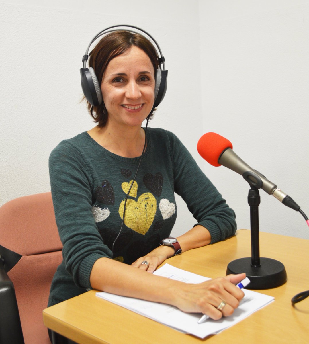 emisoraUAL's tweet photo. Pilar Jerez, directora del Secretariado de los #CursosdeVerano de la @ualmeria en #AulaExtra https://t.co/Q4NSNdiqfi https://t.co/IROEoFTFq8