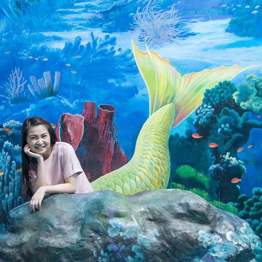 akosiKenChan's tweet photo. Stop staring at me like that @dealwithBARBIE ughhh 😶😏😘 #MTBAminanNa https://t.co/GWcQAQzCem