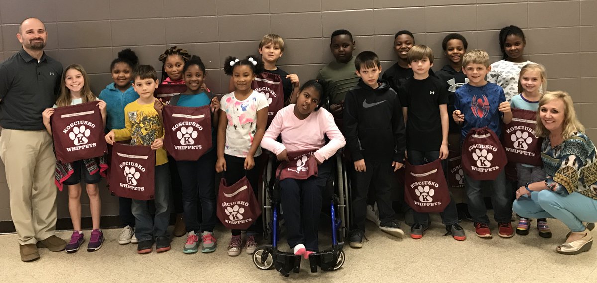 KosyMiddle's tweet photo. KME recognized Outstanding Students and Top Dogs for the 3rd 9 Weeks. https://t.co/gE0XpmABm2