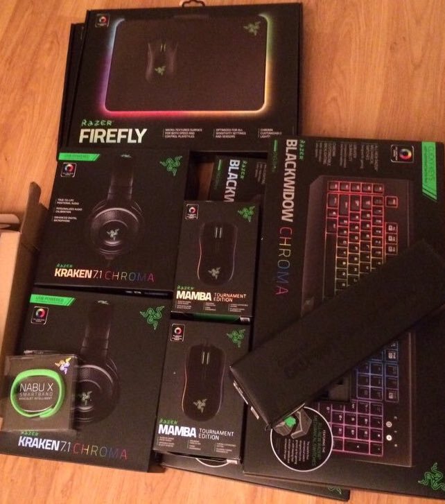 ICYS_'s tweet photo. NEW @Razer GIVEAWAY!!
Like + Retweet
Follow @xicys
Subscribe and like 3 videos:
https://t.co/gQH8uZRHN9
https://t.co/gQH8uZRHN9 https://t.co/nMnSBQioBR