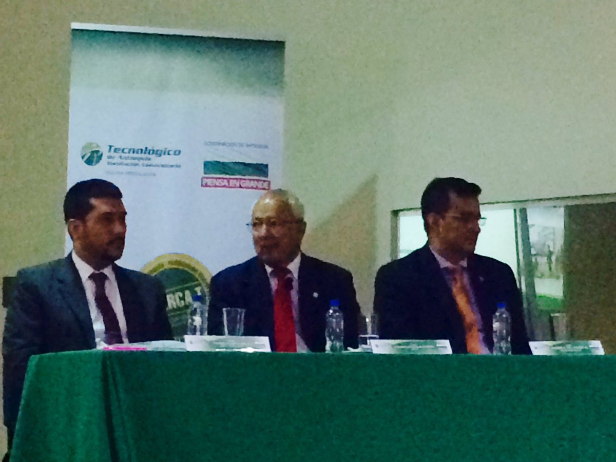 CDPCAntioquia's tweet photo. @CDPCAntioquia Acompaña al Rector Lorenzo Portocarrero en rendición de cuentas en el @tecdeantioquia. #HechosConCalidad2016 https://t.co/WmT6GvY5aj