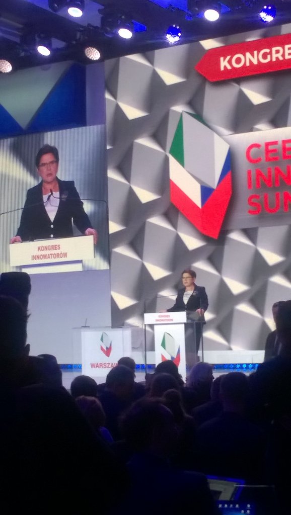 ISD_Poland's tweet photo. Kraje Grupy Wyszehradzkiej mogą stać sie symbolem innowacji - mówi #premier @BeataSzydlo https://t.co/hcaf1uNDh6