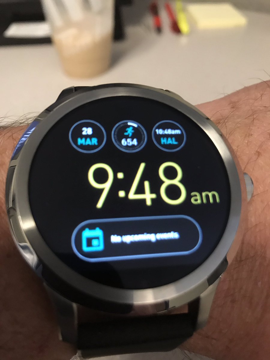 jswinimer's tweet photo. Thanks @Fossil for the Android Wear 2.0 update. #worththewait https://t.co/fbpRwM58do